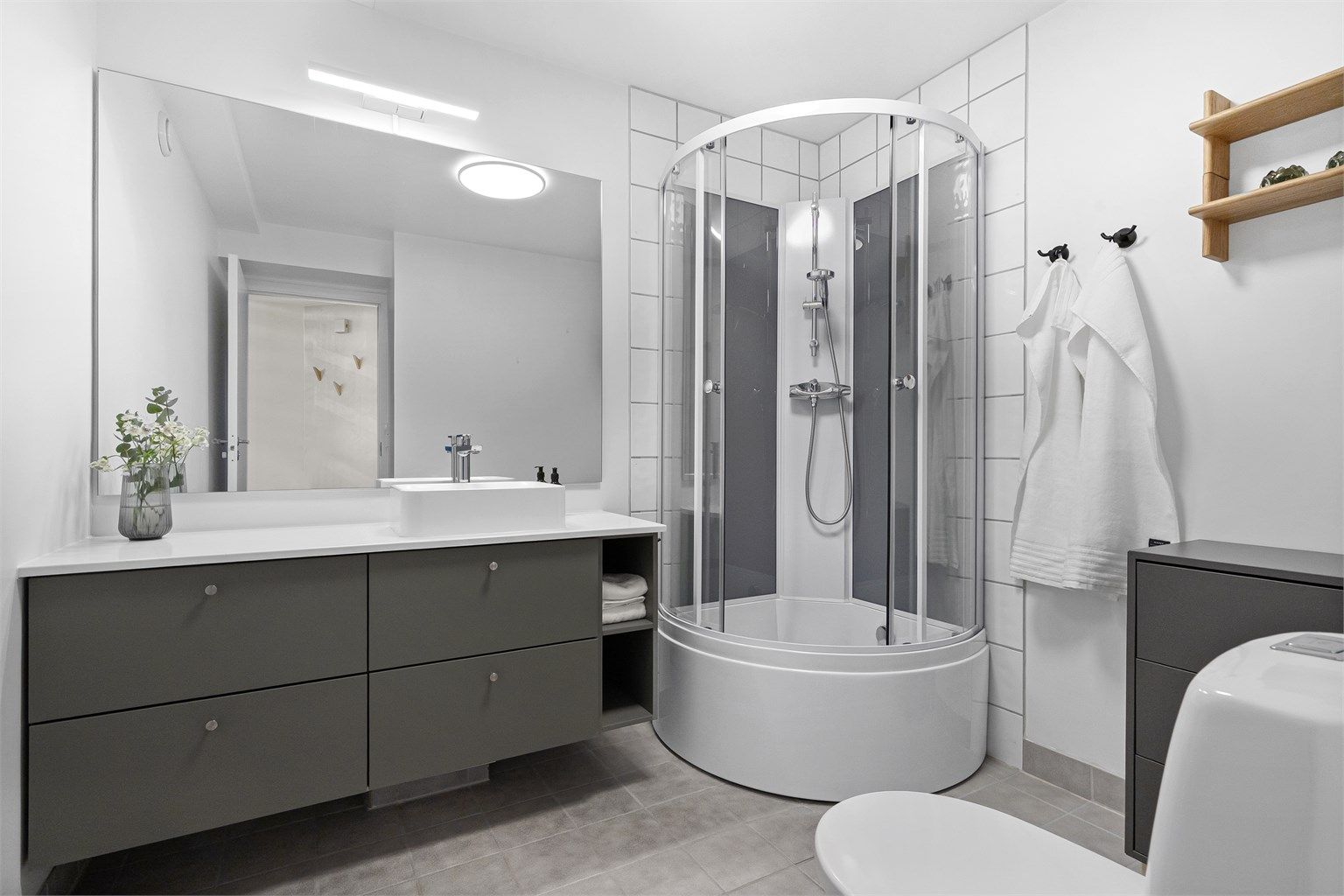 Praktisk dusj/badekar for de små.