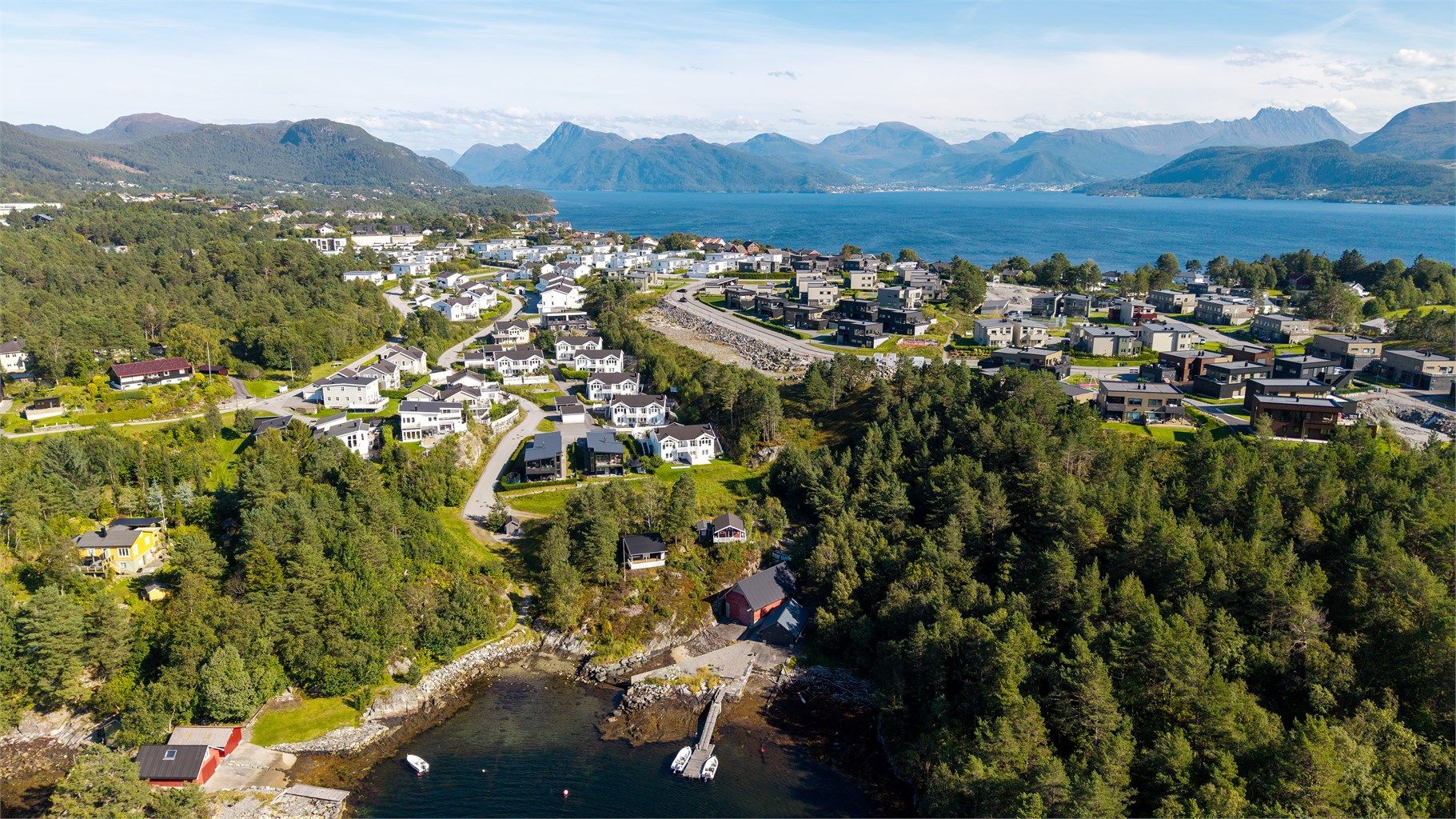 Nærhet til flotte turmuligheter på Emblemsfjellet.