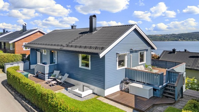 Pen og innbydende enebolig med 2 etasjer. Foto: Ole Thorgeir Solheim Thoresen