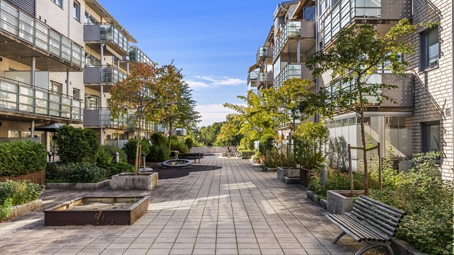 Svært enkel adkomst til blant annet Kolbotn Torg, tog og m.m.