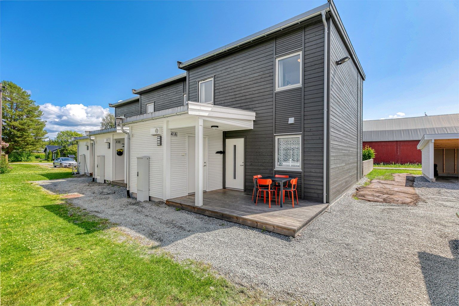 Eiendomsmegler Krogsveen v/ Per Inge Hunvik ønsker velkommen til Byrudstuvegen 41A