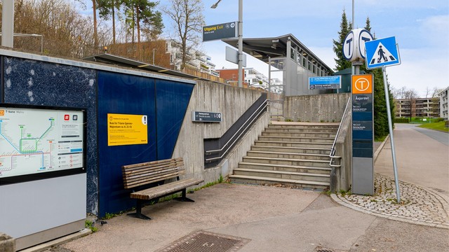 Kun 4 minutters gange til Ullernåsen T-banestasjon, med hyppige avganger mot sentrum.