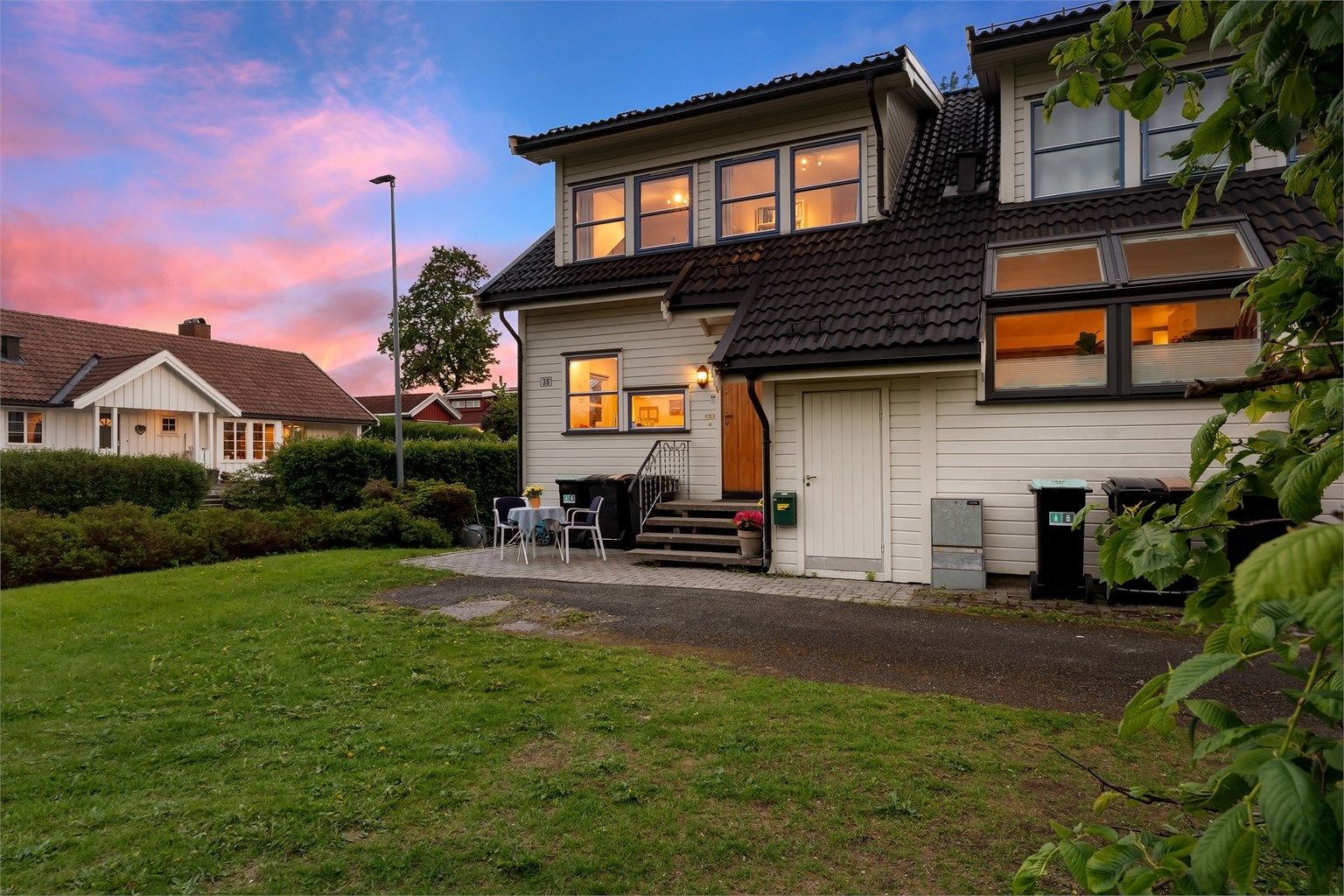 Inngangspartiet til boligen.