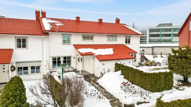 Fasade - Vinterbilde