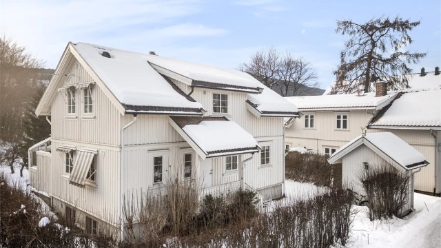 Velkommen til Øvre Eikervei 43G!
Foto: Ole Thorgeir Solheim Thoresen