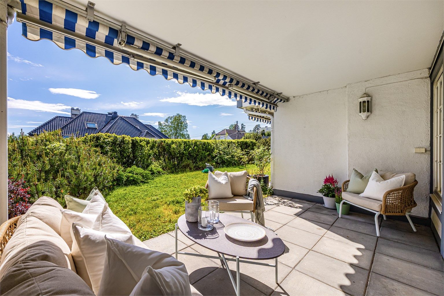 Velkommen til C. A. Torstensens vei 55! Presentert v/ Therese Ekeli Berg i Krogsveen.