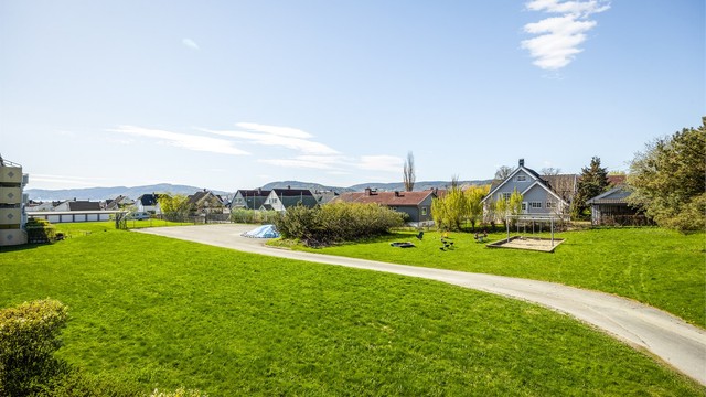 Utsikt fra balkongen.