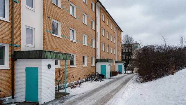 Borettslaget sørger for fellesoppgaver som trappevask og snømåking.
