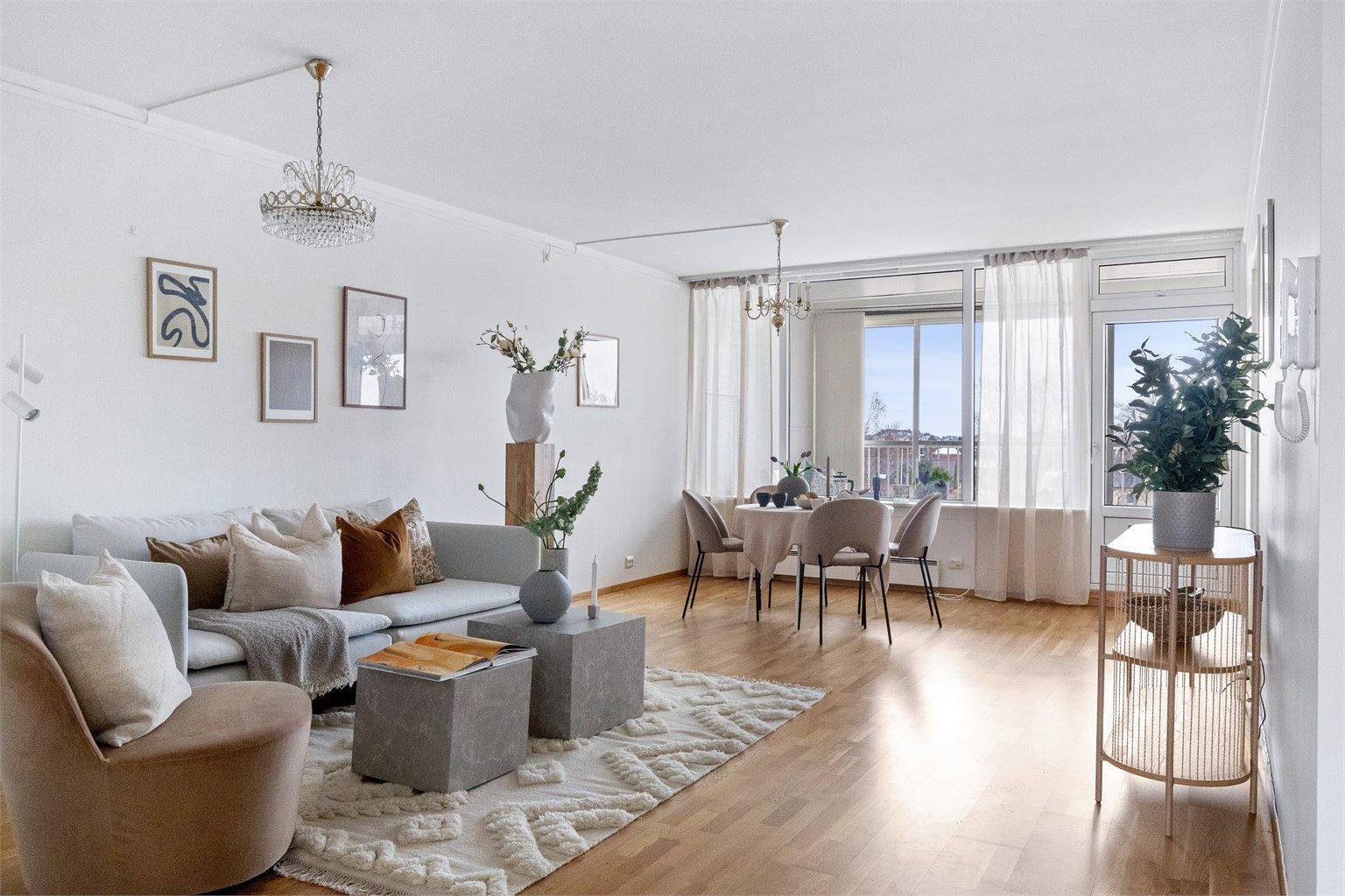 Zander Polderman v/Krogsveen har gleden av å presentere Rektor Berntsens gate 11B for salg. 