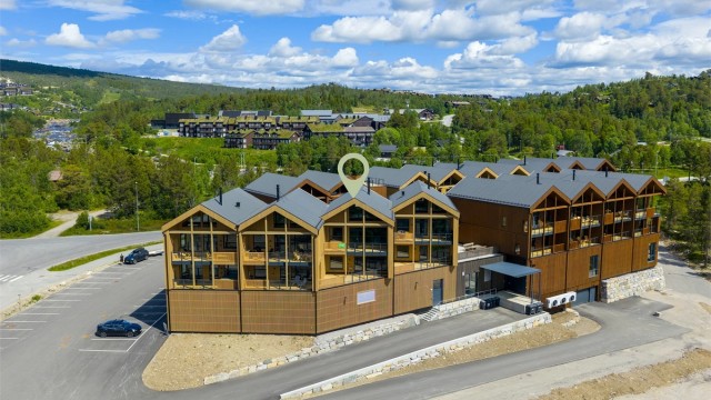 - Velkommen til Hovdegrend og leil. D - 33 -