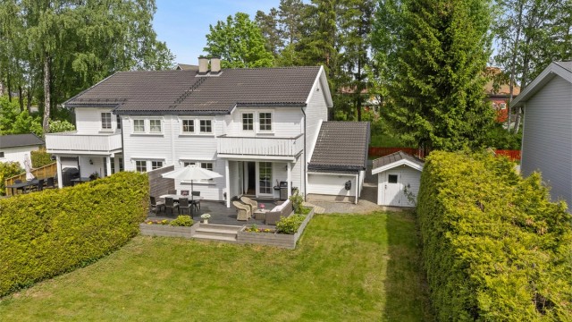 Velkommen til Mokleiva 8! - Presentert av Elisiff Wennersgaard v/Krogsveen Nesodden