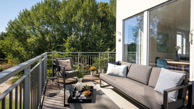 Velkommen til Frysjaveien 27 A – en meget flott selveierleilighet med attraktiv og idyllisk beliggenhet på Frysja.