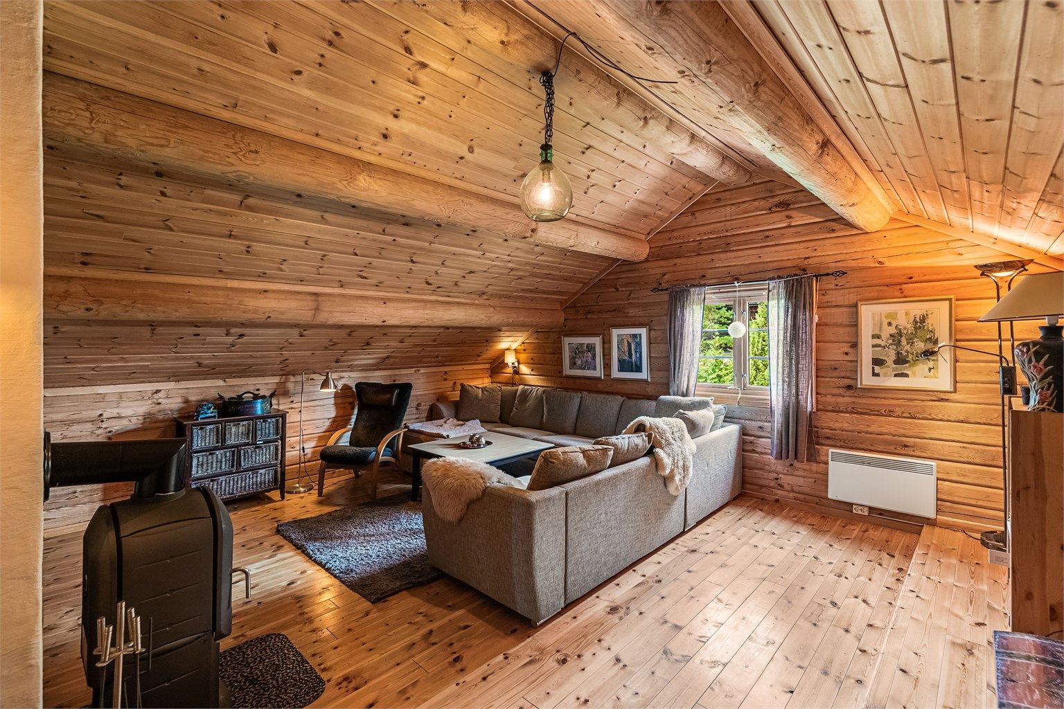 Perfekt ungdomsrom og for tv-titting