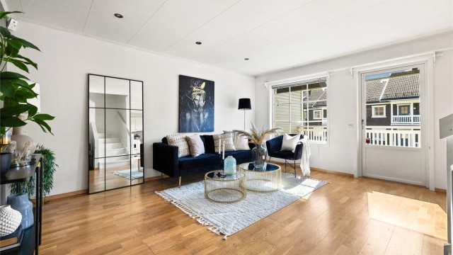 Eiendomsmegler Krogsveen v/Idriss Eliassy ønsker velkommen til Tellusvegen 7H