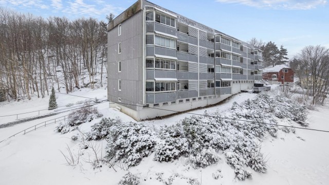 Velkommen til Barbugårdsjordet 12A, leiligheten ligger på enden i 2. etasje.