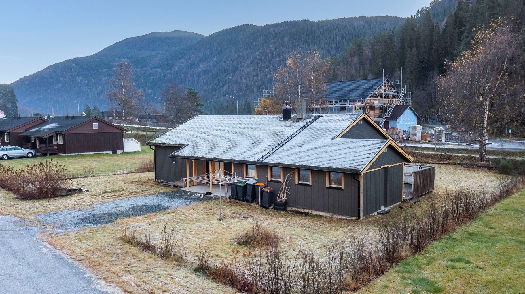 Krogsveen v/Fredrik Christoffersen presenterer: Dyrskuvegen 5