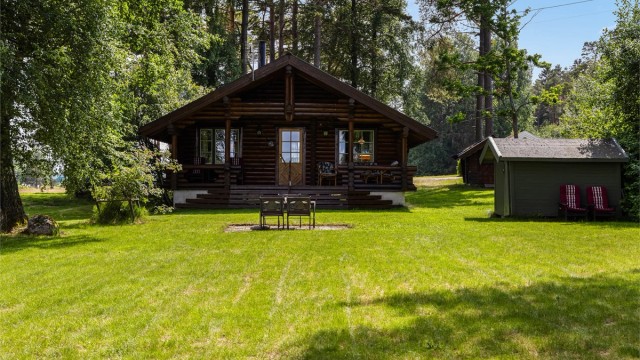 Gamle Skjæløyvei 54 presenteres av Kenneth Graarud Olsen i Krogsveen.