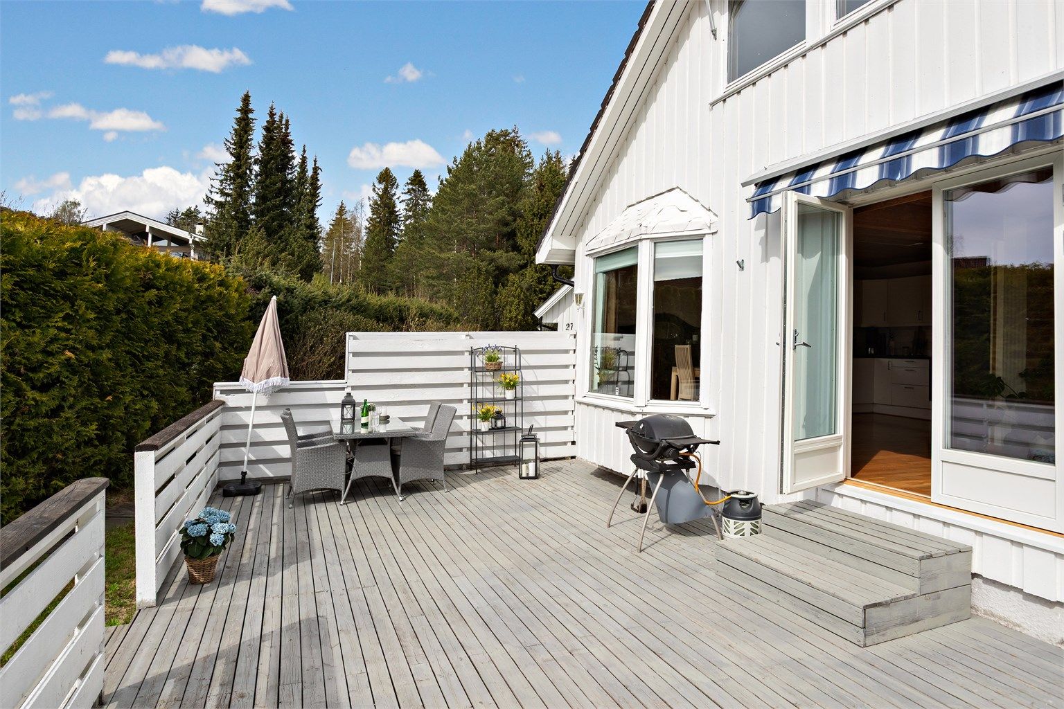 Terrassen er på ca. 36 kvm. 