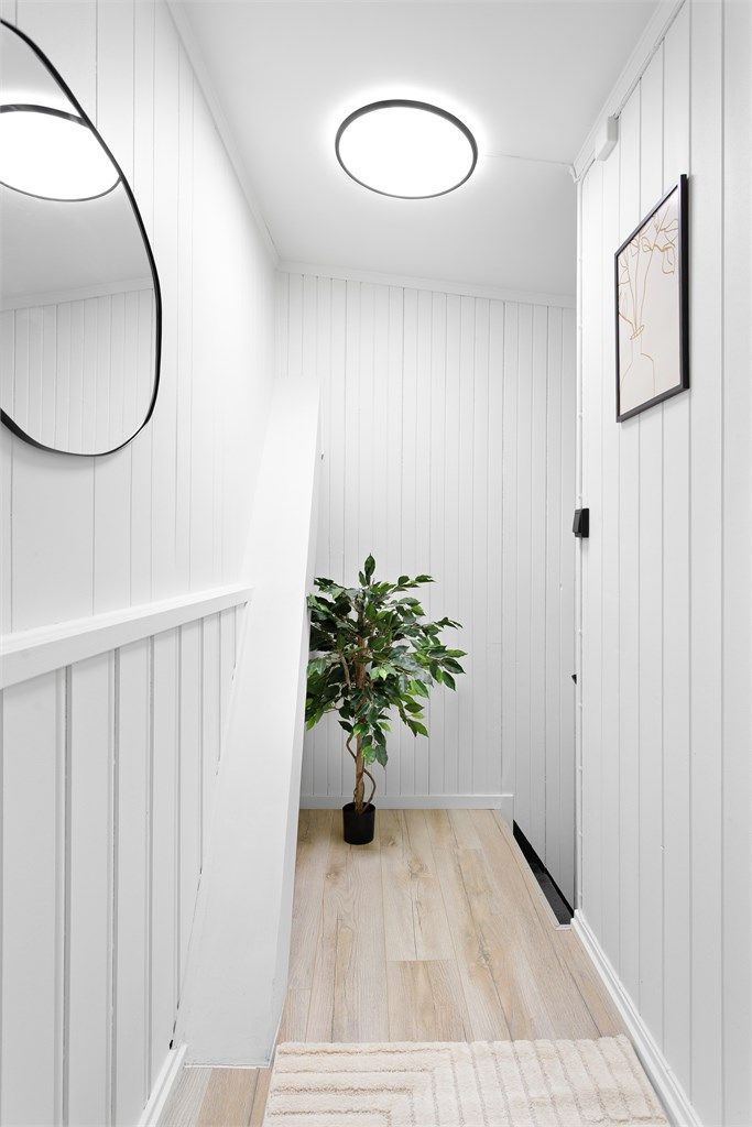 Trapperommet binder etasjene sammen og leder opp til soveavdelingen.