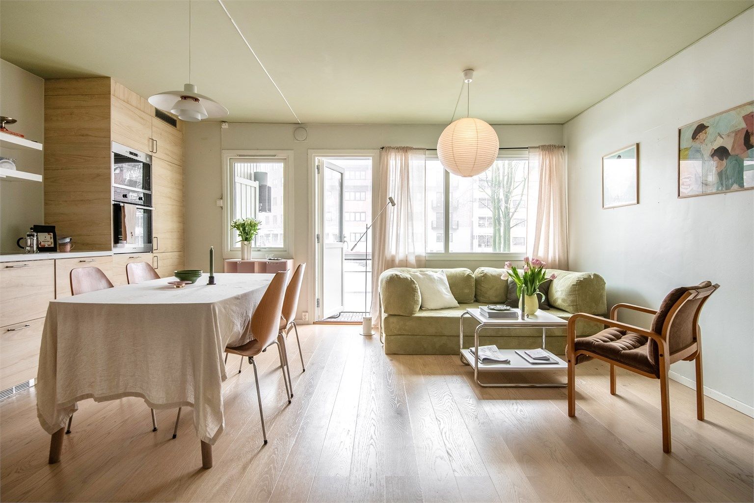 Velkommen til Dynekilgata 15! - Presentert av Krogsveen avd. Grünerløkka og Sagene v/ Andreas Holt Lindstad. Foto: Lars Gartå.  