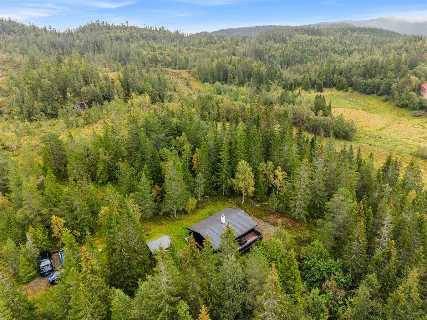 Her får du virkelig følelsen av den landlige beliggenheten, med skogen og naturen som nærmeste nabo.