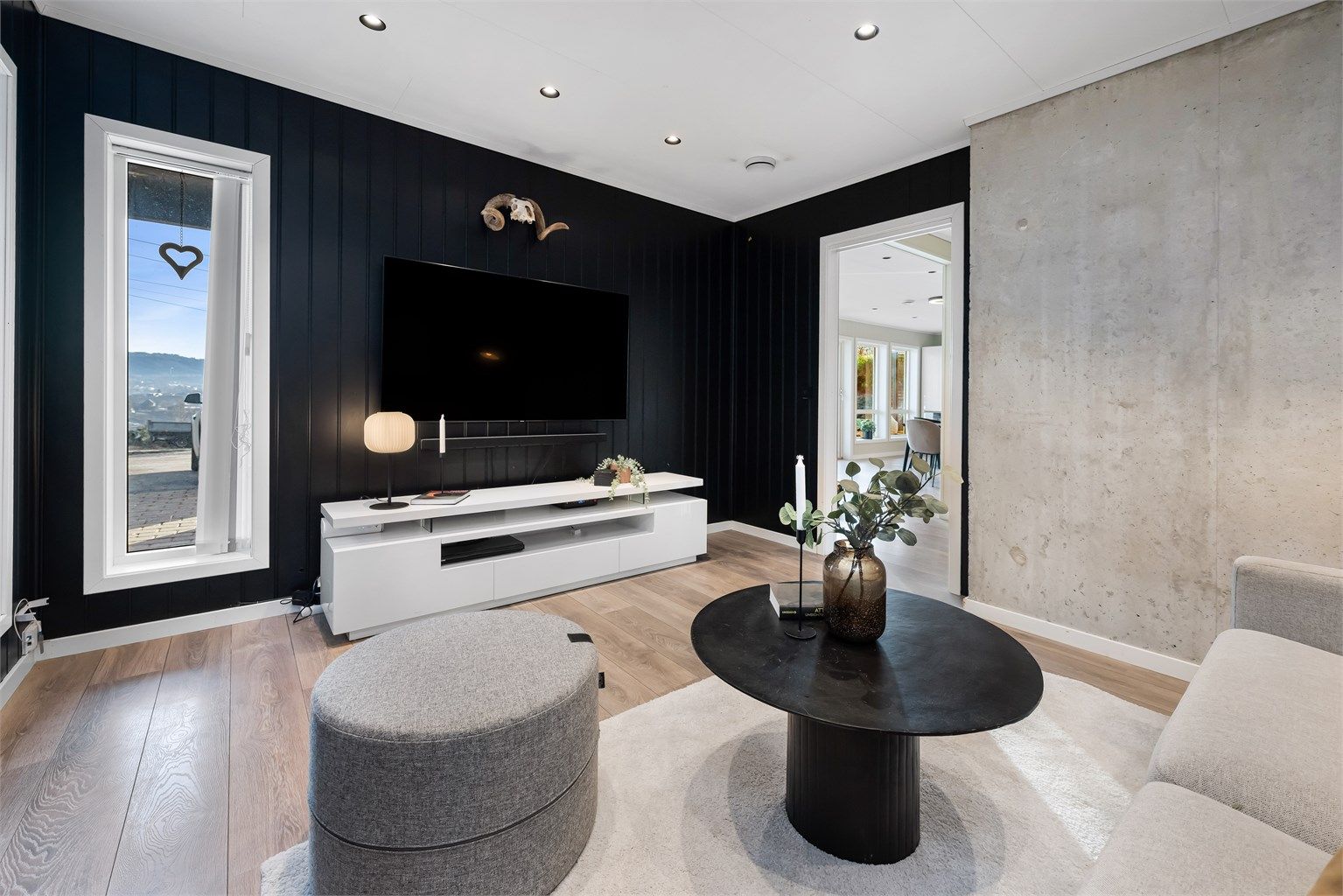 Tv-stuen er på 13,6 kvm