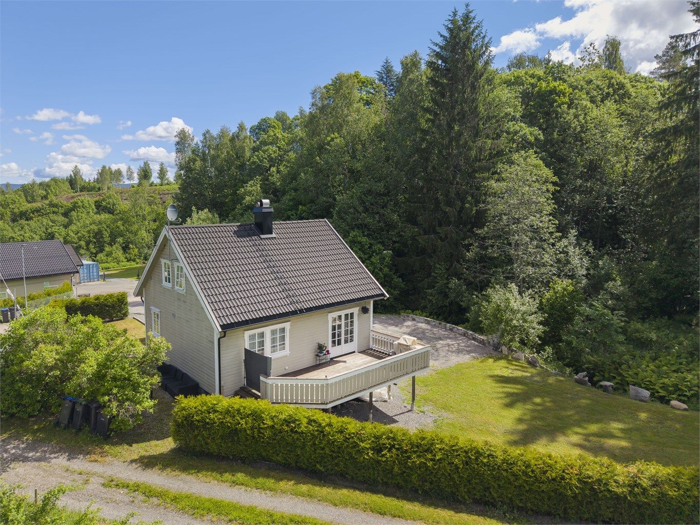 Pent opparbeidede uteomrpåder.
 Foto: Danny Twang