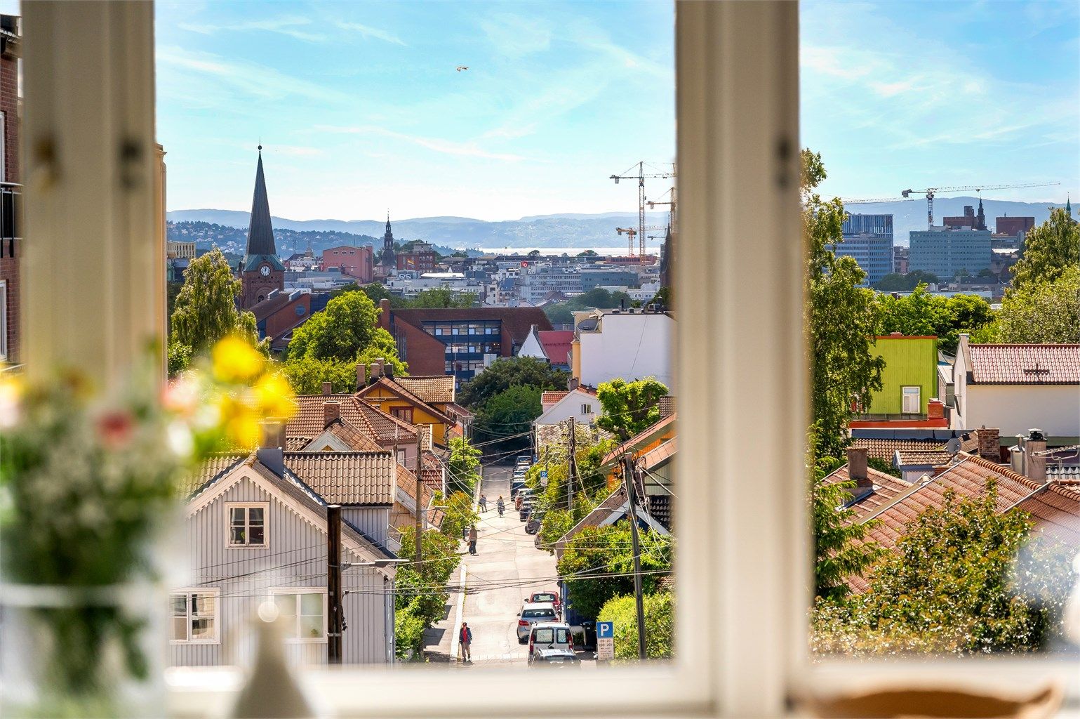 Beliggenheten på Rodeløkka gir en rolig atmosfære, med kort vei til Grünerløkkas pulserende liv og flere av byens fineste grøntområder.
Foto: Peter Futo