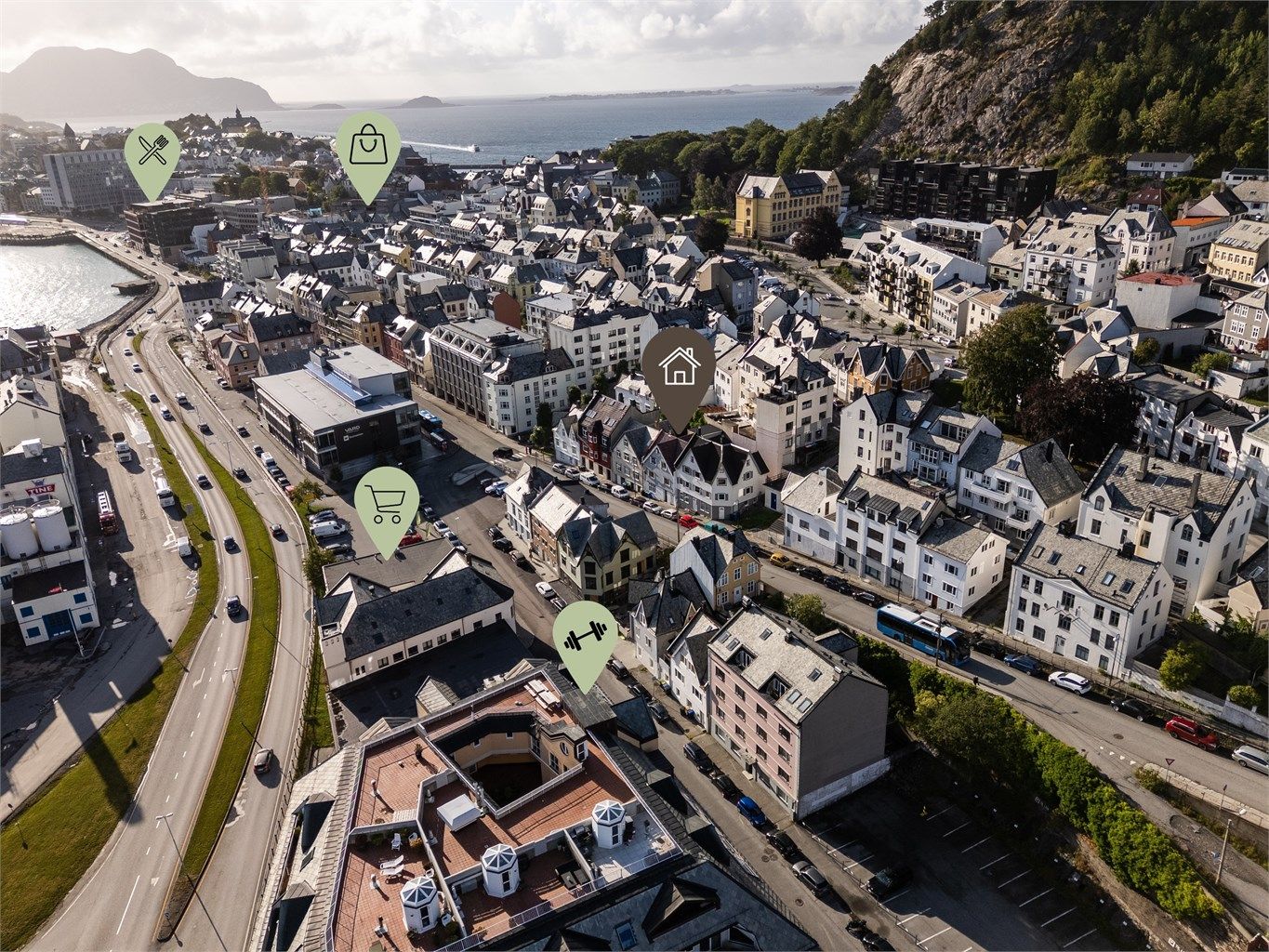 Inn til selve bykjernen er det ca 7 minutters gange