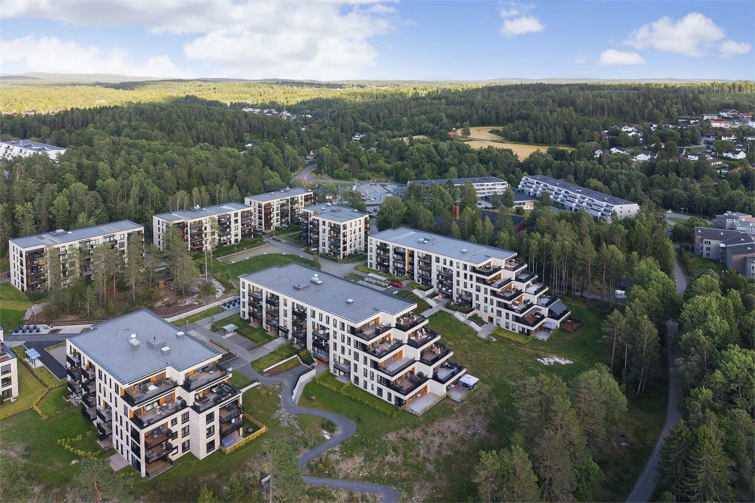 I tillegg til egen bod i leiligheten, medfølger en kjellerbod på 5 kvm.