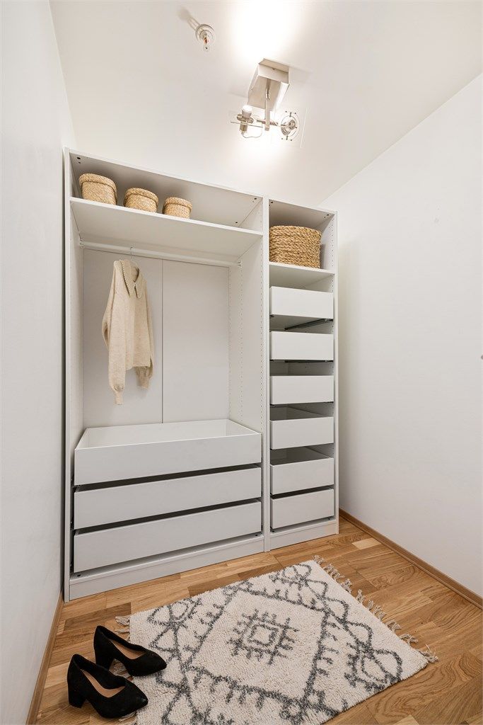 Denne boden benyttes i dag som walk-in closet.