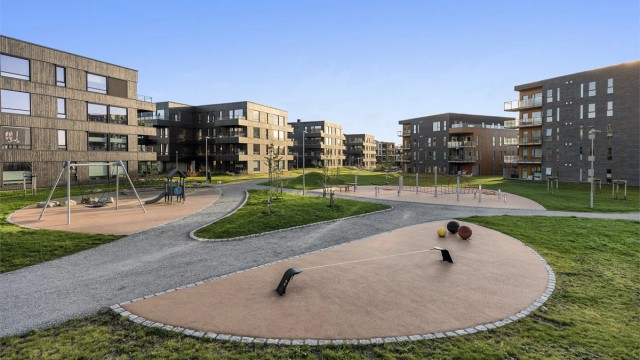 Sørbøhagane er et etablert og rolig nabolag med flotte, opparbeidede fellesområder og lekeplasser.