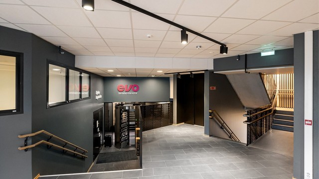 Bygget kan by på både treningssenter, legesenter og direkte adkomst til Årvoll senter med Rema 1000, apotek, blomsterbutikk, tannlege, frisør m.m.
