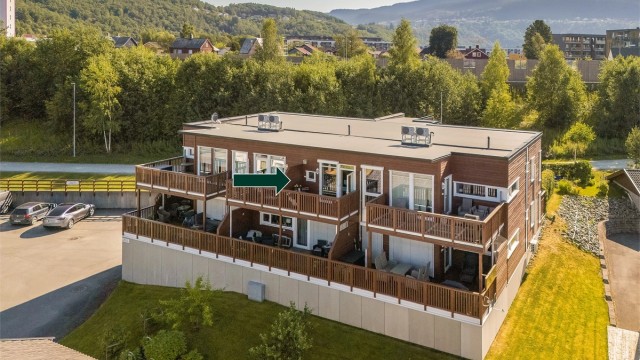 Velkommen til Lenamælen 19 - en flott 2-roms selveier i et sentrumsnært og etablert område på Melhus