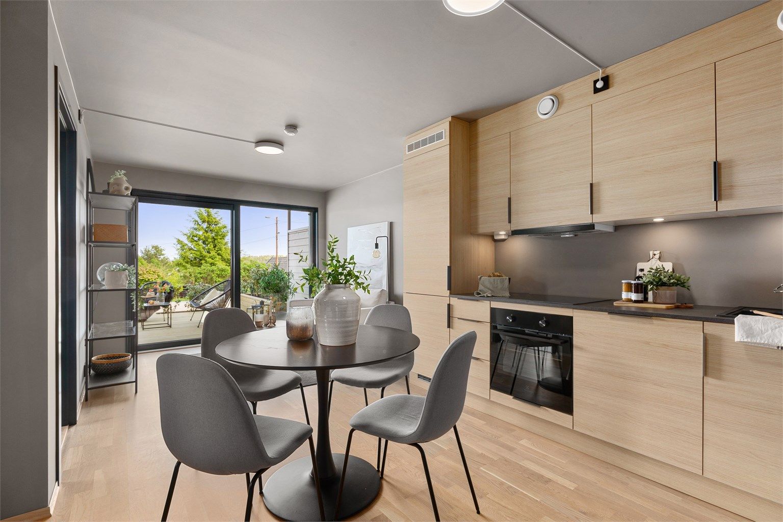 Bilde fra identisk speilvendt  leilighet