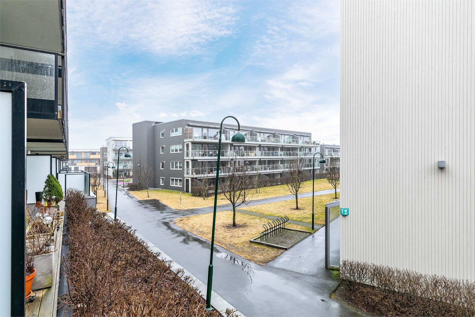 Utsyn fra terrassen til Glassverkets påkostede fellesarealer.