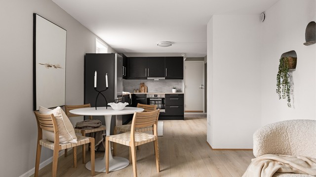 Varmekabler gir lune og behagelige gulv i samtlige av hybelens rom. Gulvene er utført med laminat.