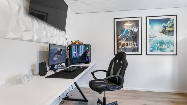 Gulvflaten i underetasjens nyetablerte rom er oppmålt til ca. 9 kvm.