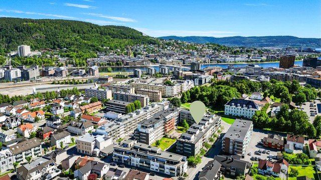 Attraktiv og sentral beliggenhet i rolig sidegate.
Foto: Haiman Askari