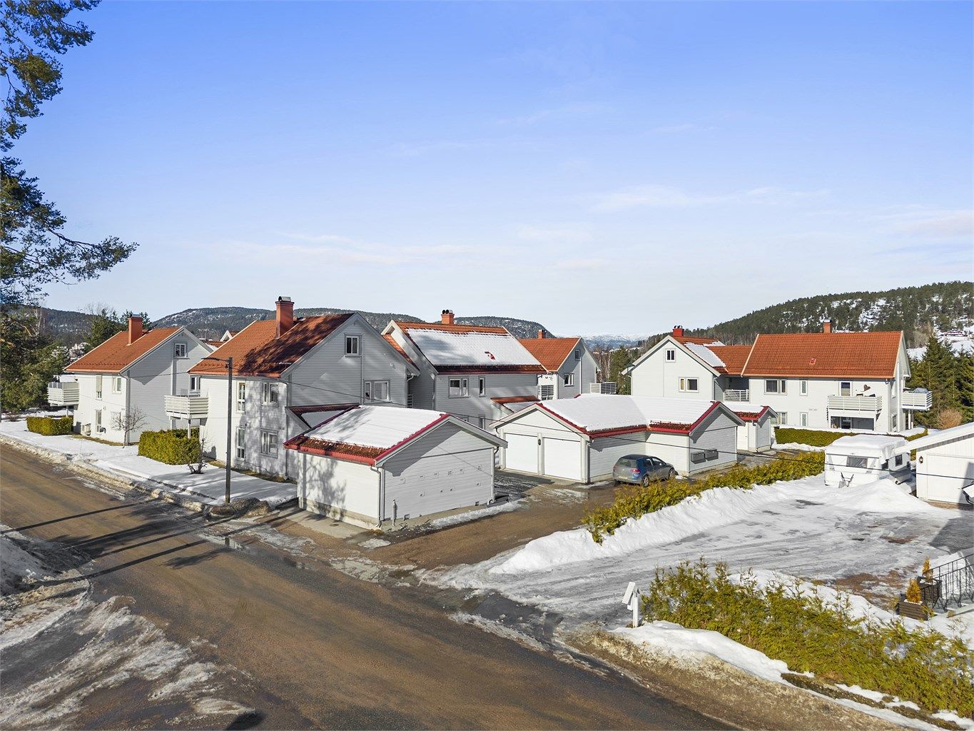 Leiligheten kommer med egen garasjeplass. Foto: A7 Media