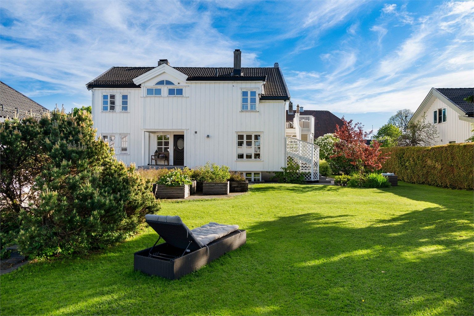 Unik eiendom i Lillestrøm sentrum med 1.368 kvm tomt. En sjelden perle! Det er ikke mange store tomter igjen i byen!