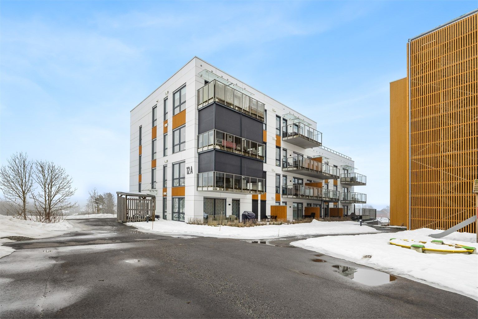 Sameiet sørger for felles vedlikehold, snømåking og strøing.