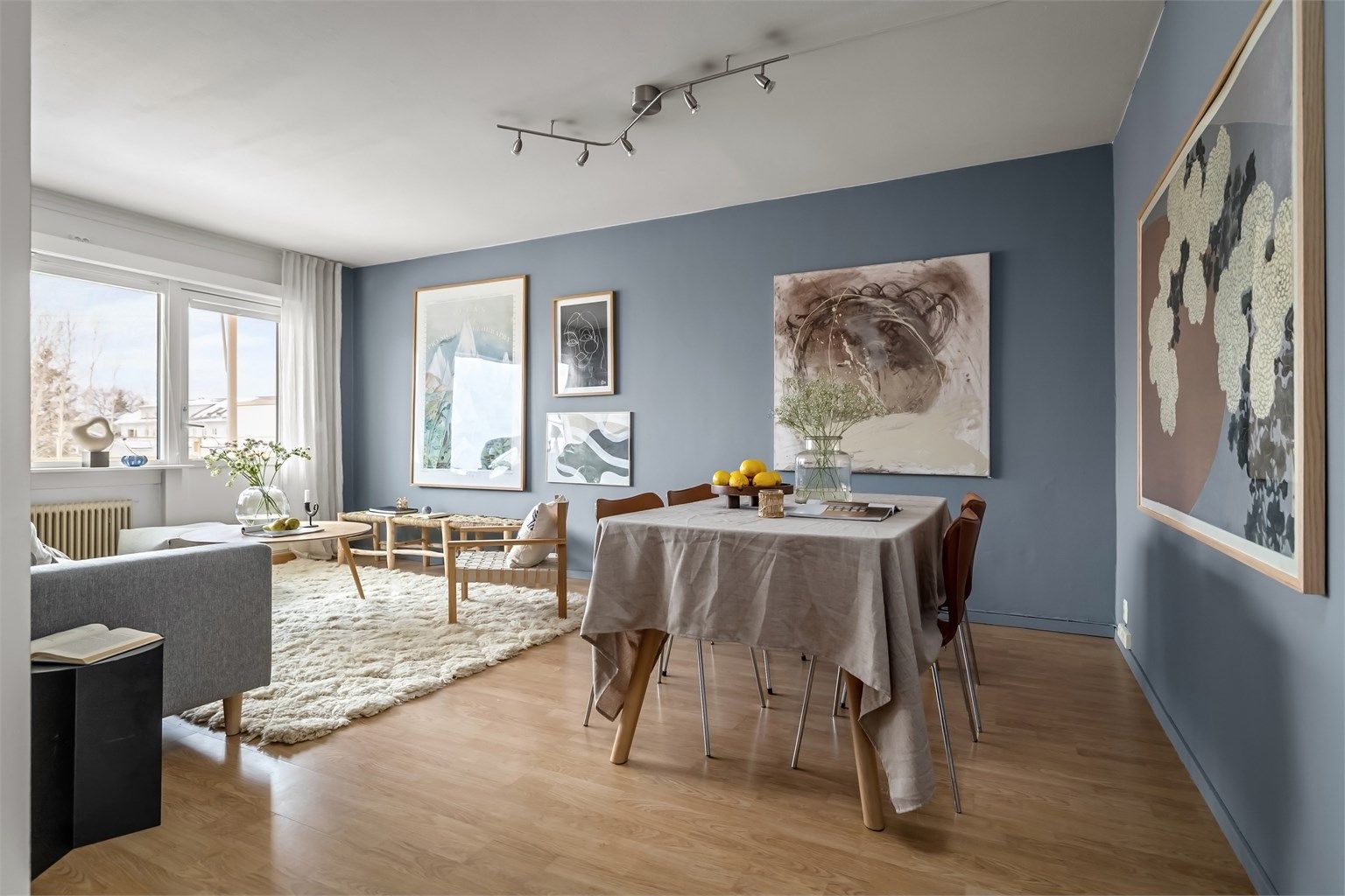 Luftig og lekker 3-roms med god beliggenhet