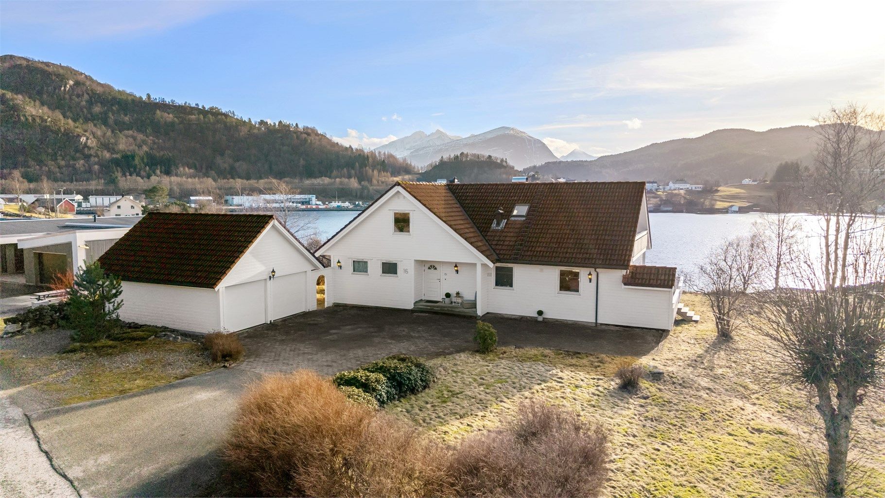 Velkommen til Inste Hankane 16 på Tørla, presentert av Eiendomsmegler/Partner Marit Stuen Aursnes