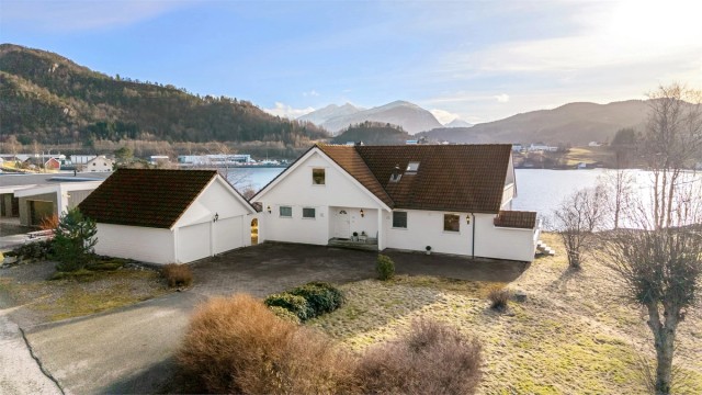 Velkommen til Inste Hankane 16 på Tørla, presentert av Eiendomsmegler/Partner Marit Stuen Aursnes