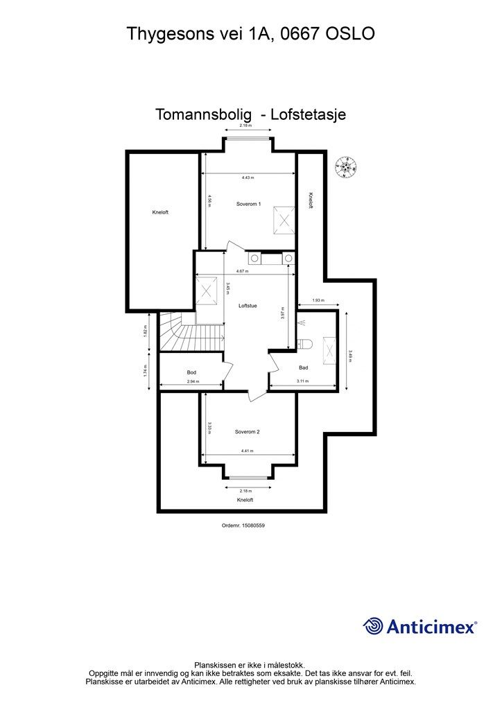 Loftsetasjen er en egen, privat sone med loftstue, to soverom, bad og bod.