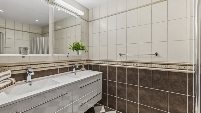 Flislagt bad med gulvvarme