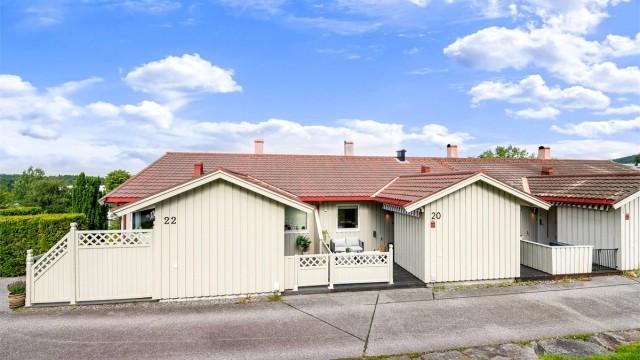 Rekkehuset ligger i Vegsund, i et rolig boligstrøk med lite gjennomkjøring