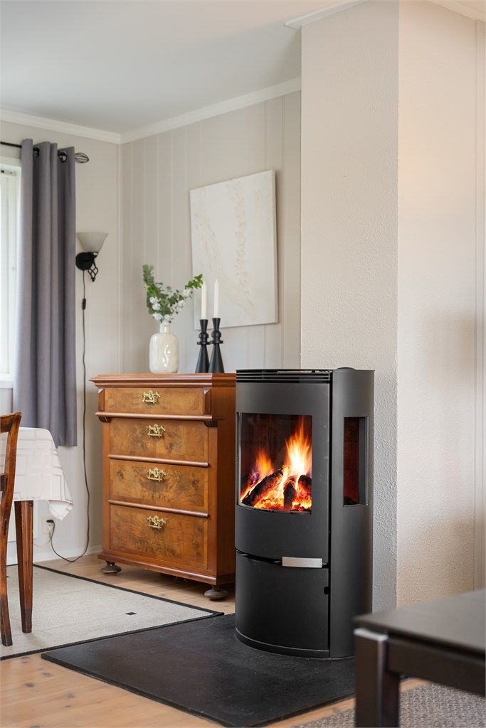 Peisen gir både varme og hygge