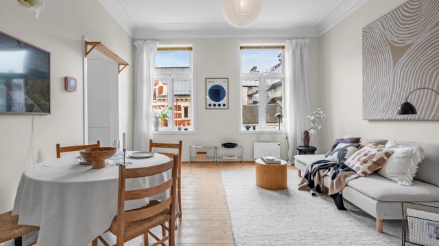 Velkommen til denne sjarmerende og klassiske 3-roms leiligheten på Grønland, presentert av Marius Dyngeland Iversen.